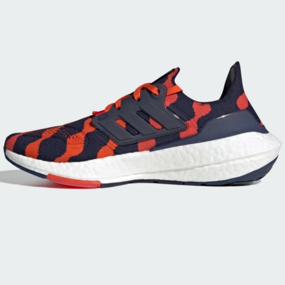 Marimekko x Adidas Ultraboost 22 - Picture 11 of 16